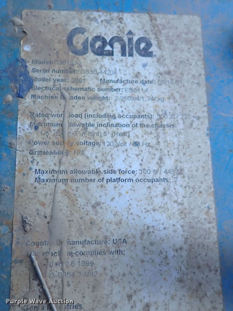 image for item DN2269 2001 Genie GS-1930  scissor lift
