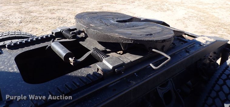 image for item DN2271 1995 International 9200  semi truck