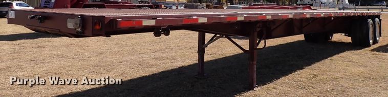 image for item DN2272 1988 Fruehauf  flatbed trailer