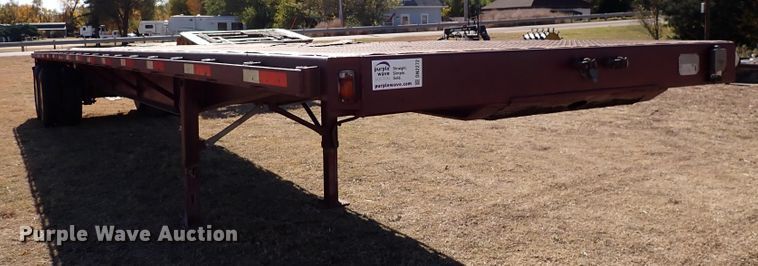 image for item DN2272 1988 Fruehauf  flatbed trailer