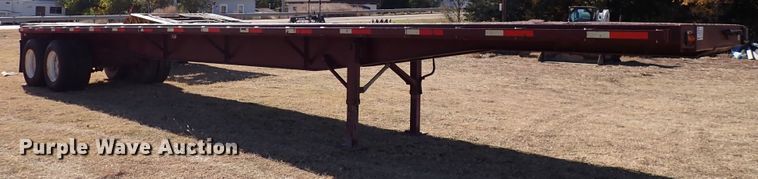 image for item DN2272 1988 Fruehauf  flatbed trailer