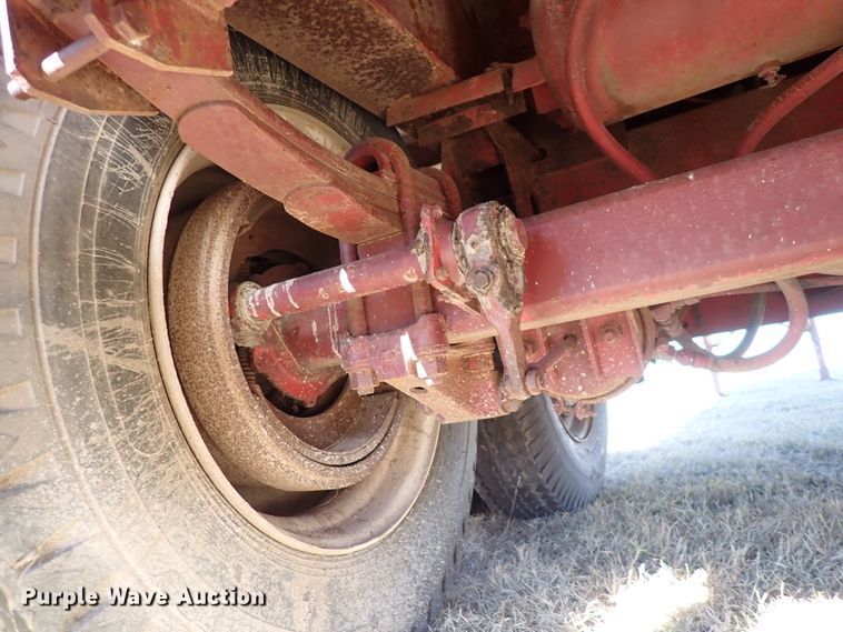 image for item DN2272 1988 Fruehauf  flatbed trailer