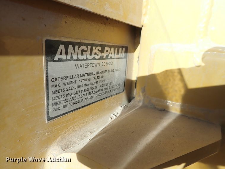 image for item DN2273 2007 Caterpillar TL943  telehandler