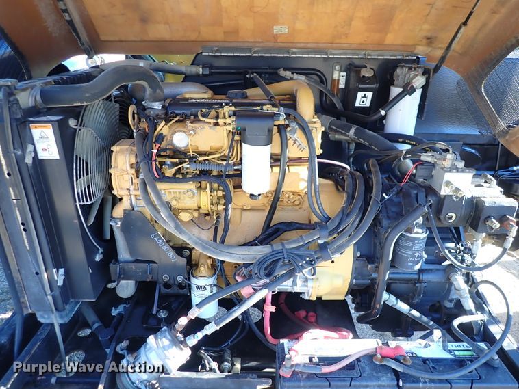 image for item DN2273 2007 Caterpillar TL943  telehandler