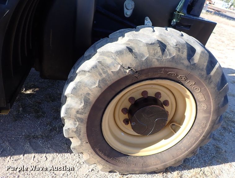 image for item DN2273 2007 Caterpillar TL943  telehandler