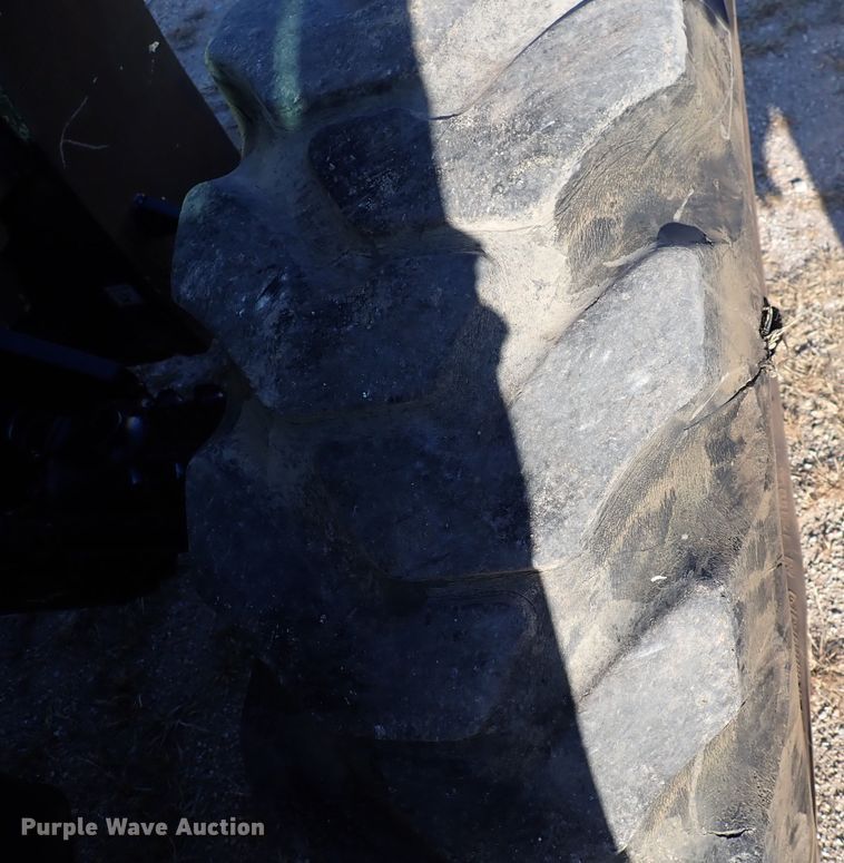 image for item DN2273 2007 Caterpillar TL943  telehandler