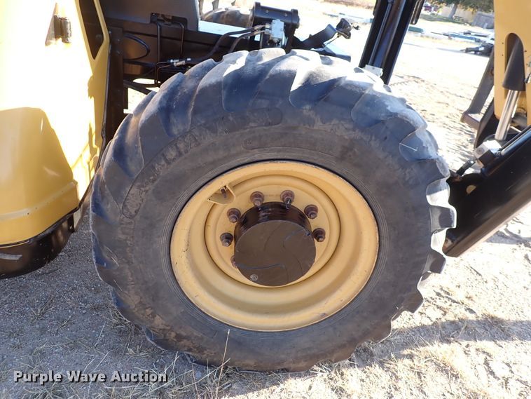image for item DN2273 2007 Caterpillar TL943  telehandler