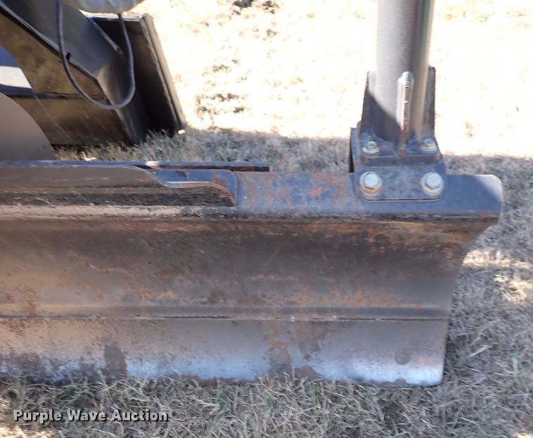 image for item DN2278 2010 Bobcat Grader 96  skid steer grader