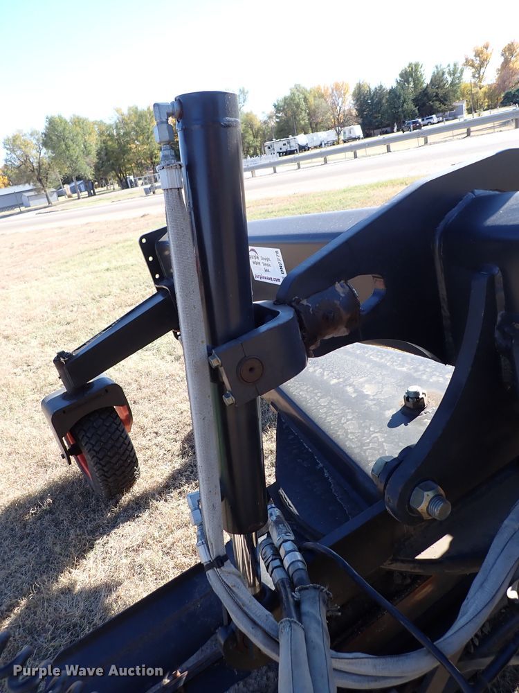 image for item DN2278 2010 Bobcat Grader 96  skid steer grader