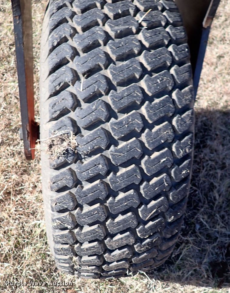 image for item DN2278 2010 Bobcat Grader 96  skid steer grader