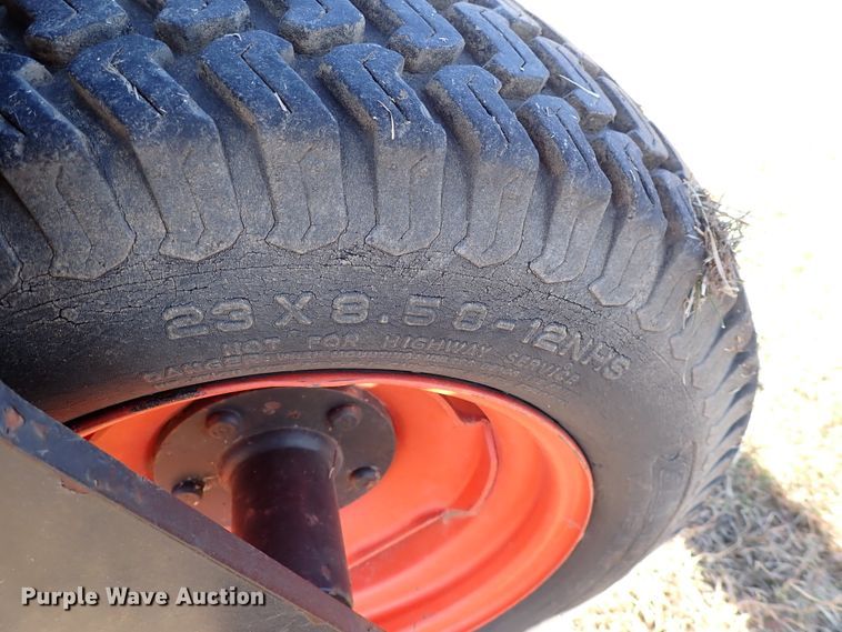 image for item DN2278 2010 Bobcat Grader 96  skid steer grader