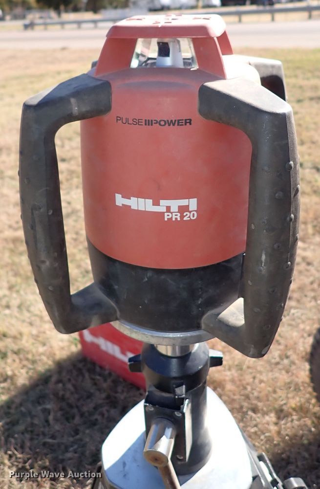 image for item DN2278 2010 Bobcat Grader 96  skid steer grader