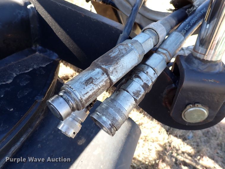 image for item DN2278 2010 Bobcat Grader 96  skid steer grader