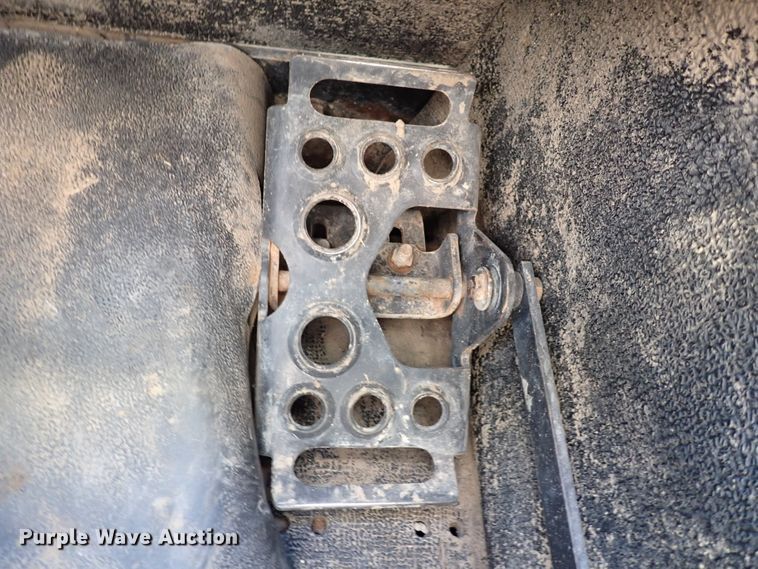 image for item DN2279 2010 Bobcat T300  tracked skid steer loader