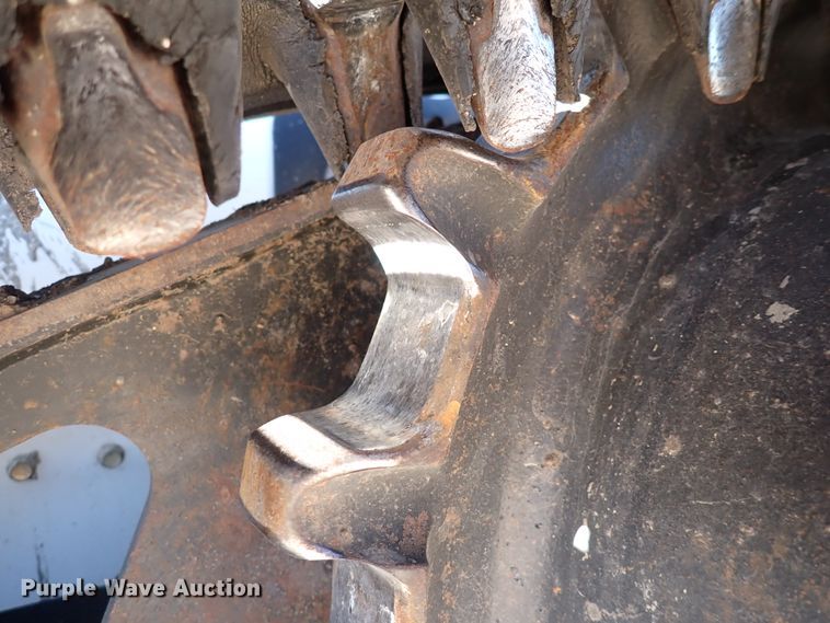 image for item DN2279 2010 Bobcat T300  tracked skid steer loader