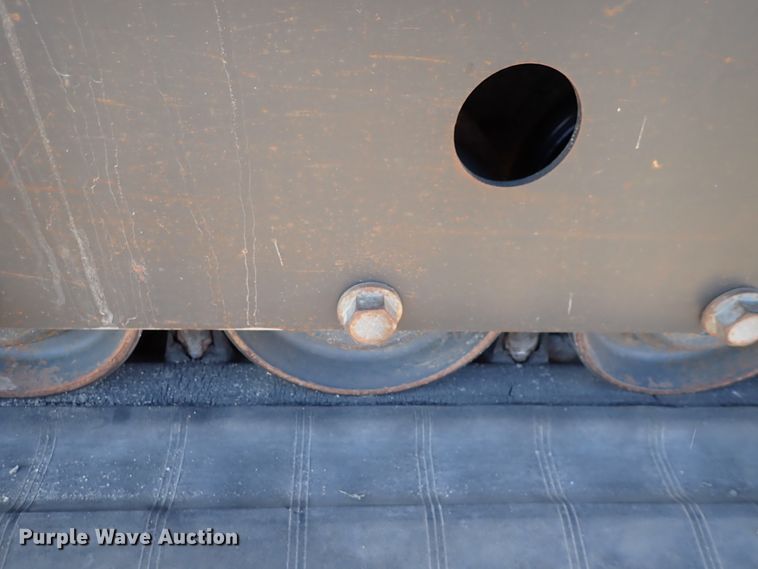 image for item DN2279 2010 Bobcat T300  tracked skid steer loader