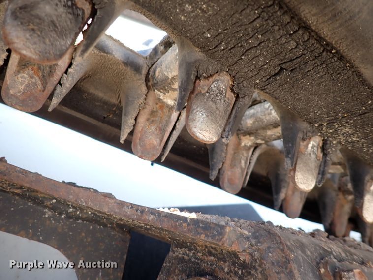 image for item DN2279 2010 Bobcat T300  tracked skid steer loader