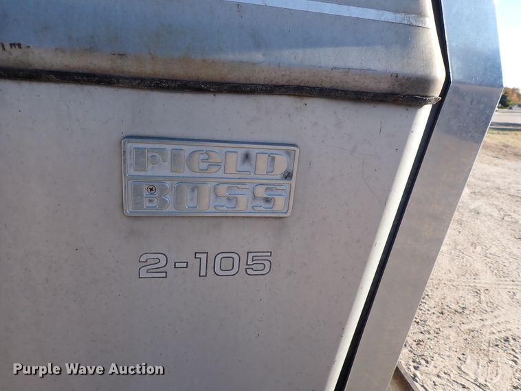 image for item DN2282 1977 White 2-105 Field Boss  tractor