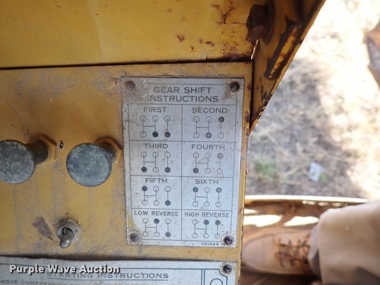 image for item DN2284 1960 Caterpillar 12E  rigid frame motor grader