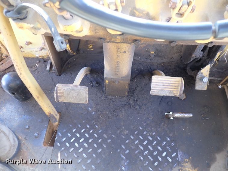 image for item DN2284 1960 Caterpillar 12E  rigid frame motor grader