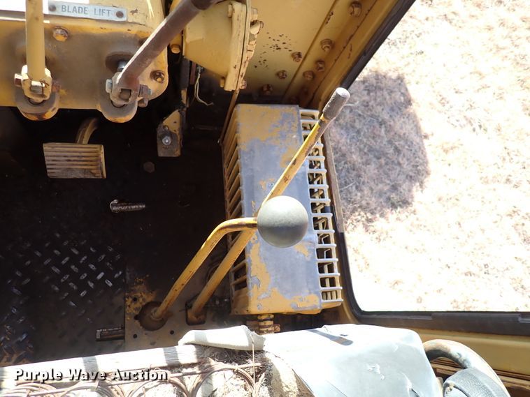 image for item DN2284 1960 Caterpillar 12E  rigid frame motor grader