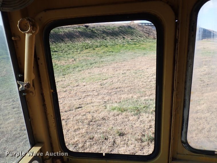 image for item DN2284 1960 Caterpillar 12E  rigid frame motor grader