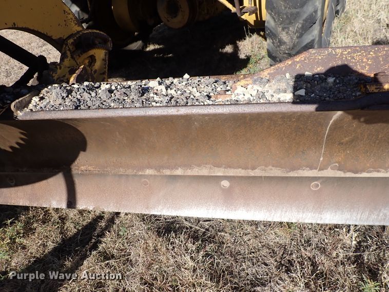 image for item DN2284 1960 Caterpillar 12E  rigid frame motor grader