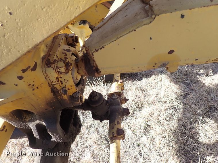 image for item DN2284 1960 Caterpillar 12E  rigid frame motor grader