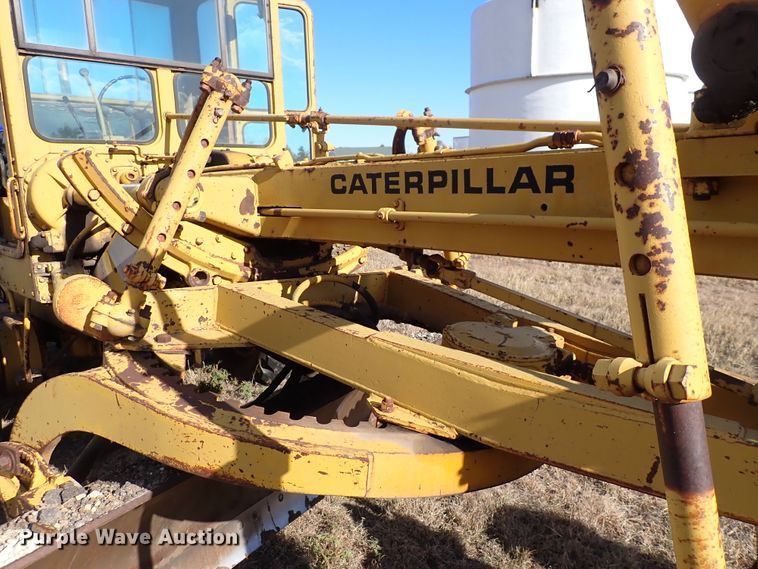 image for item DN2284 1960 Caterpillar 12E  rigid frame motor grader