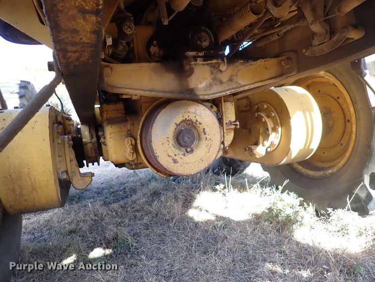 image for item DN2284 1960 Caterpillar 12E  rigid frame motor grader