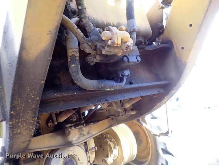 image for item DN2284 1960 Caterpillar 12E  rigid frame motor grader