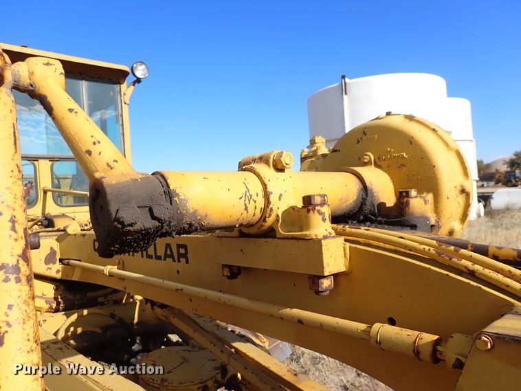 image for item DN2284 1960 Caterpillar 12E  rigid frame motor grader