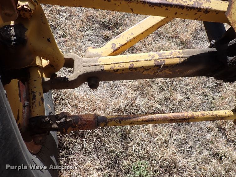 image for item DN2284 1960 Caterpillar 12E  rigid frame motor grader