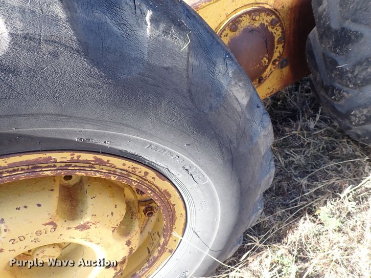 image for item DN2284 1960 Caterpillar 12E  rigid frame motor grader