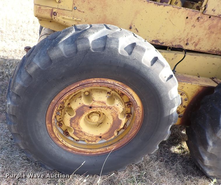 image for item DN2284 1960 Caterpillar 12E  rigid frame motor grader