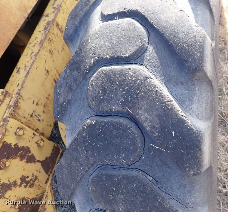 image for item DN2284 1960 Caterpillar 12E  rigid frame motor grader