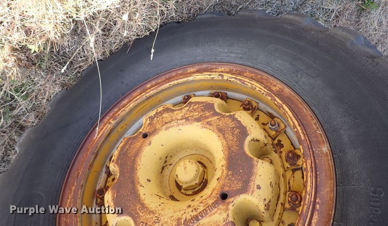 image for item DN2284 1960 Caterpillar 12E  rigid frame motor grader