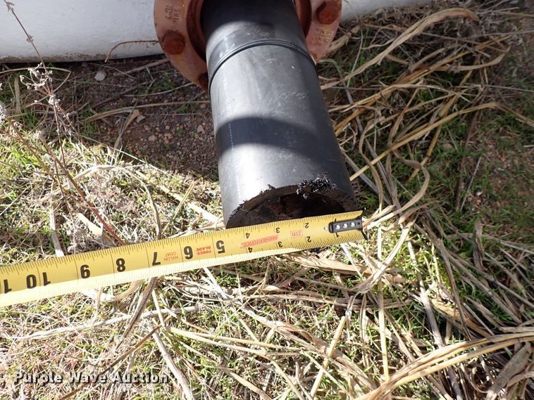 image for item DN2286 (2) fiberglass tanks