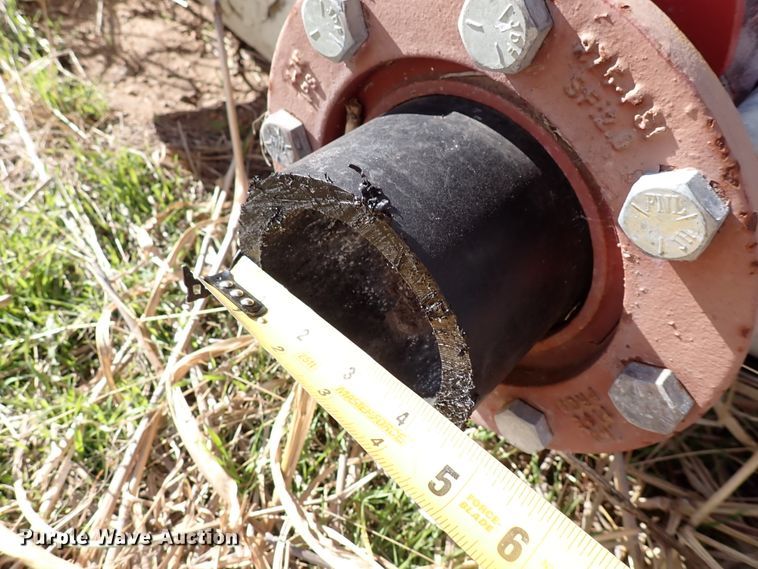 image for item DN2286 (2) fiberglass tanks