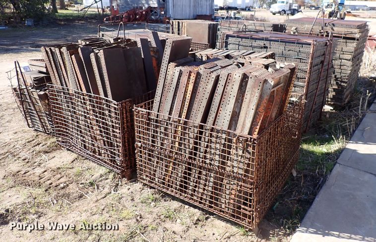 image for item DN2297 Efco  steel concrete wall forms