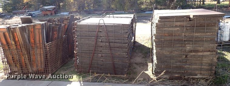 image for item DN2297 Efco  steel concrete wall forms