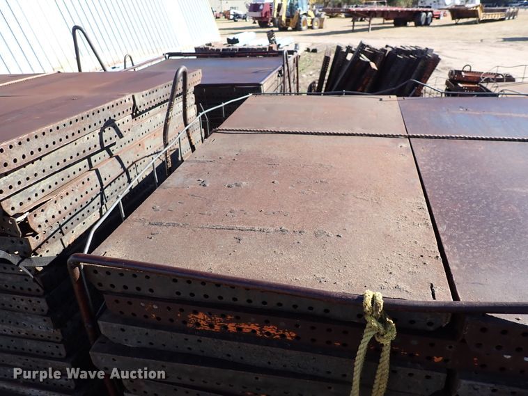 image for item DN2297 Efco  steel concrete wall forms