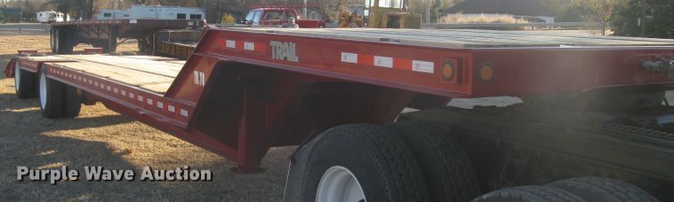 image for item DN2300 1991 Trail King  drop deck equipment trailer