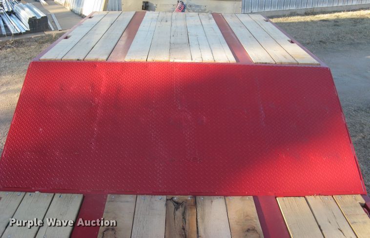 image for item DN2300 1991 Trail King  drop deck equipment trailer