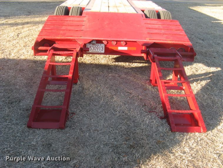 image for item DN2300 1991 Trail King  drop deck equipment trailer