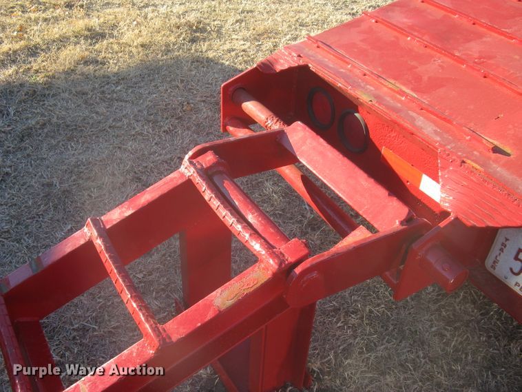 image for item DN2300 1991 Trail King  drop deck equipment trailer