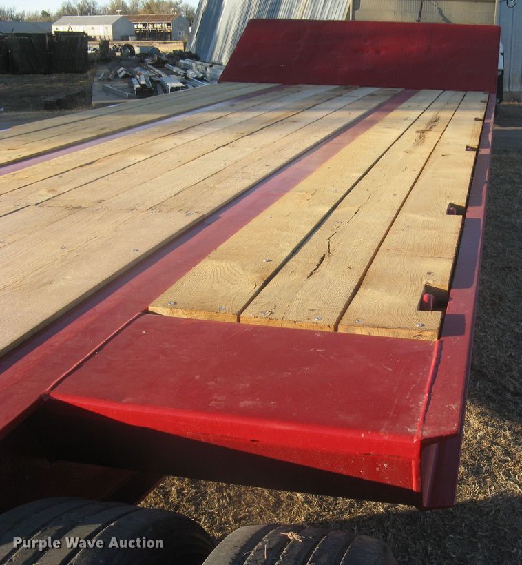 image for item DN2300 1991 Trail King  drop deck equipment trailer