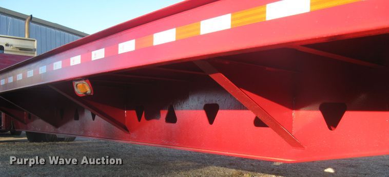 image for item DN2300 1991 Trail King  drop deck equipment trailer