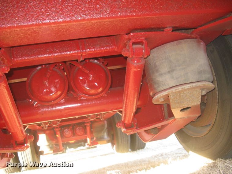 image for item DN2300 1991 Trail King  drop deck equipment trailer