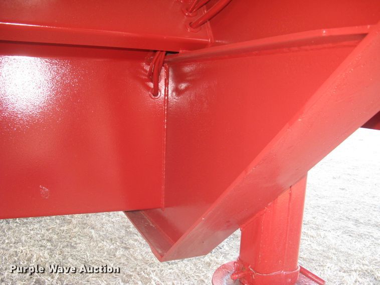 image for item DN2300 1991 Trail King  drop deck equipment trailer